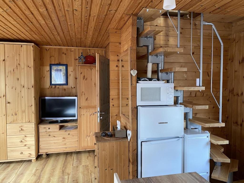 Holzhaus Mit Direktem Wasserzugang In Berlin-Koepenick 외부 사진